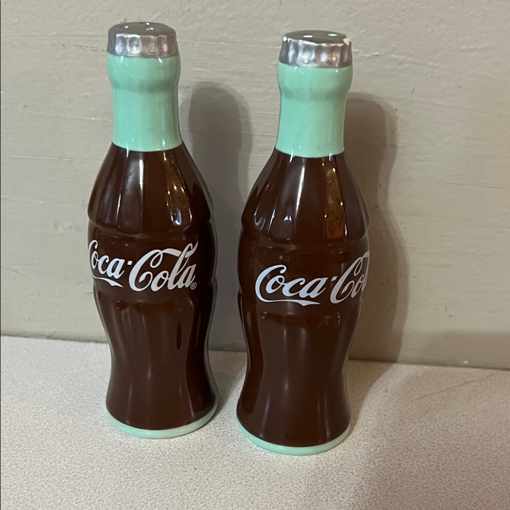 Coca Cola Mint and Brown salt and pepper Bottle Shakers